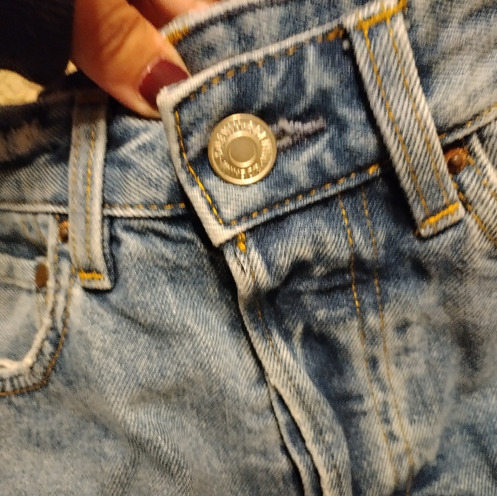 & Denim Shorts - Picture 3 of 6